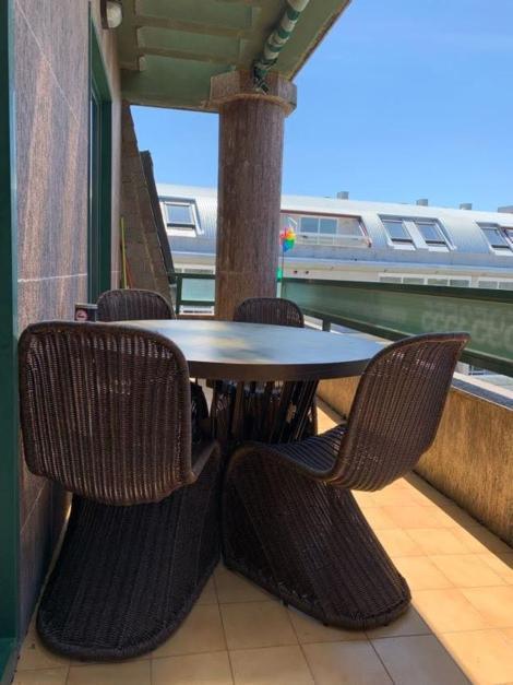 Apartamentos En Playa De Samil Primera Linea De Playa Pe Na Areia Vigo Exteriér fotografie